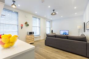 Urban Chic - Rathbone