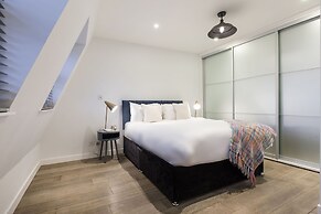 Urban Chic - Rathbone