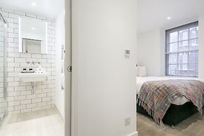 Urban Chic - Rathbone