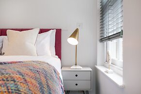 Urban Chic - Rathbone