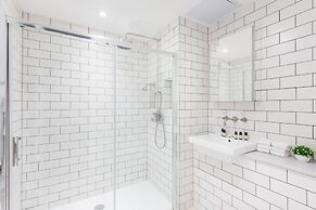 Urban Chic - Rathbone