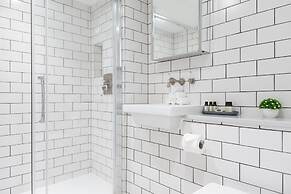 Urban Chic - Rathbone