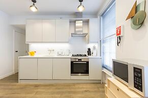 Urban Chic - Rathbone