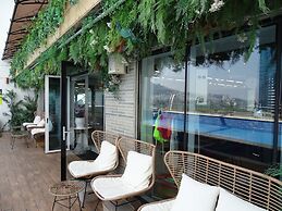 Hound Hotel Busan Station