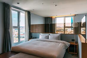Hound Hotel Busan Station