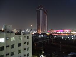 Hound Hotel Busan Station