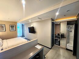Hound Hotel Busan Station