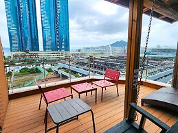 Hound Hotel Busan Station