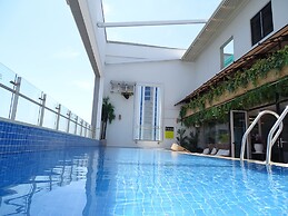 Hound Hotel Busan Station