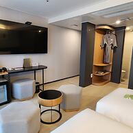 Hound Hotel Busan Station