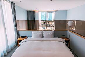 Hound Hotel Busan Station