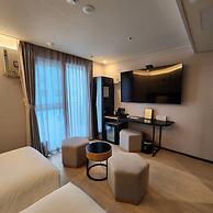 Hound Hotel Busan Station