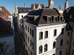 DO & CO Hotel München