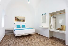 Church & Cave - Santorini Private Residences