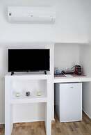 Church & Cave - Santorini Private Residences