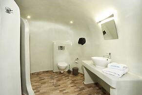 Church & Cave - Santorini Private Residences