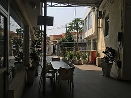 MIVENA - on airport street