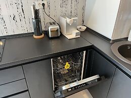 Fancy Westpark 2 Residence Lake View W7