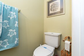 New Smyrna Beach Townhouse/flagler Ave/beach/walk Everywhere and Pet F