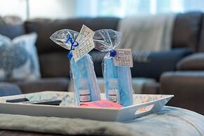 New Smyrna Beach Townhouse/flagler Ave/beach/walk Everywhere and Pet F