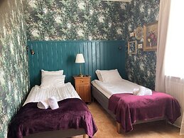Madam Blå Hotel