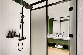 GRAVITY JOSUN Seoul Pangyo, Autograph Collection