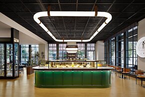 GRAVITY JOSUN Seoul Pangyo, Autograph Collection