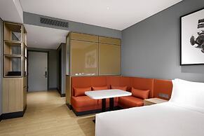 GRAVITY JOSUN Seoul Pangyo, Autograph Collection