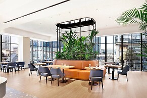 GRAVITY JOSUN Seoul Pangyo, Autograph Collection