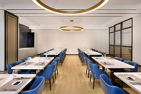 GRAVITY JOSUN Seoul Pangyo, Autograph Collection