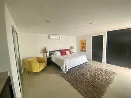 VANESSA 42 Suites - 5Th. Ave