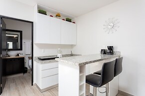 VANESSA 42 Suites - 5Th. Ave