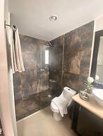 VANESSA 42 Suites - 5Th. Ave