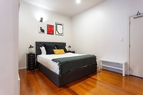 Toodle's Characterful loft on Lorne Street