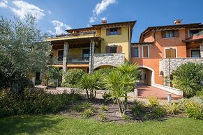 Casa Valtenesi