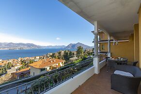 La Rosa Dei Venti Lake View Terrace