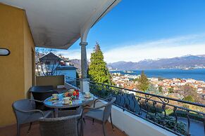 La Rosa Dei Venti Lake View Terrace