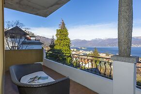 La Rosa Dei Venti Lake View Terrace