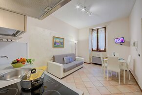 Berny 100m From Lake & Private Parking