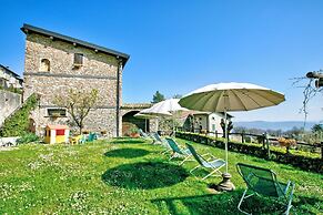 Liano Orchidea -terrace & Parking