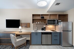 Candlewood Suites Asheville Downtown by IHG