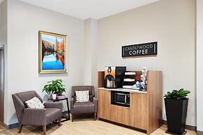 Candlewood Suites Asheville Downtown by IHG