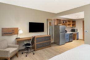 Candlewood Suites Asheville Downtown by IHG