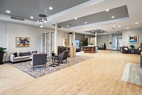 Candlewood Suites Asheville Downtown by IHG