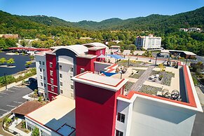Candlewood Suites Asheville Downtown by IHG