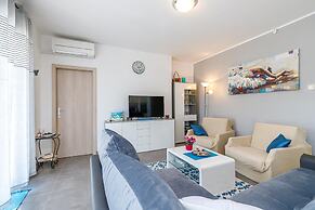 Pool Villa Maro In Nature