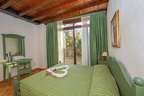 Liano Ginestra -Terrace & parking