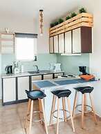 Chrissabella 6 Best Location Ever!