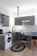 Chrissabella 6 Best Location Ever!