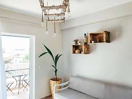 Chrissabella 6 Best Location Ever!